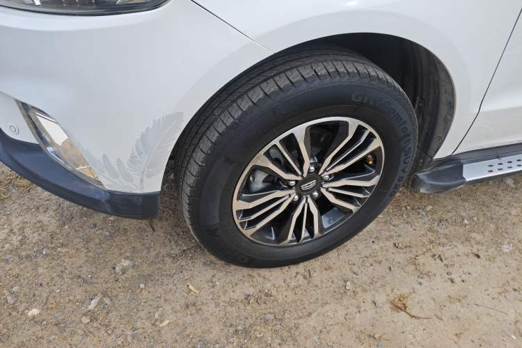 Used Geely Auto Vision X6 2016 1.8L Manual Luxury Model