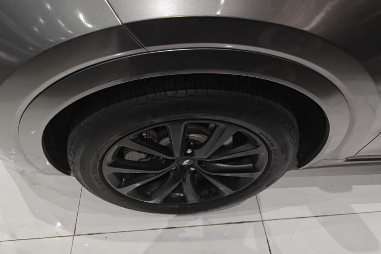 Used Li Auto ONE 2020 Extended-Range 6-Seater Version
