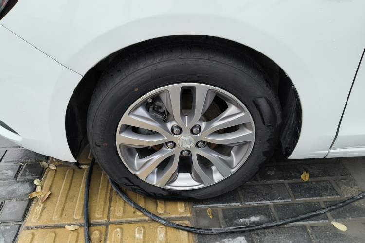 Used Buick GT 2019 18T Automatic Connected Elite Model China VI Standard
