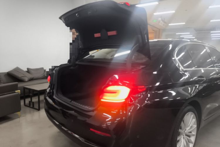 Used BMW 5 Series 2023 530Li Luxury Edition Premium Package