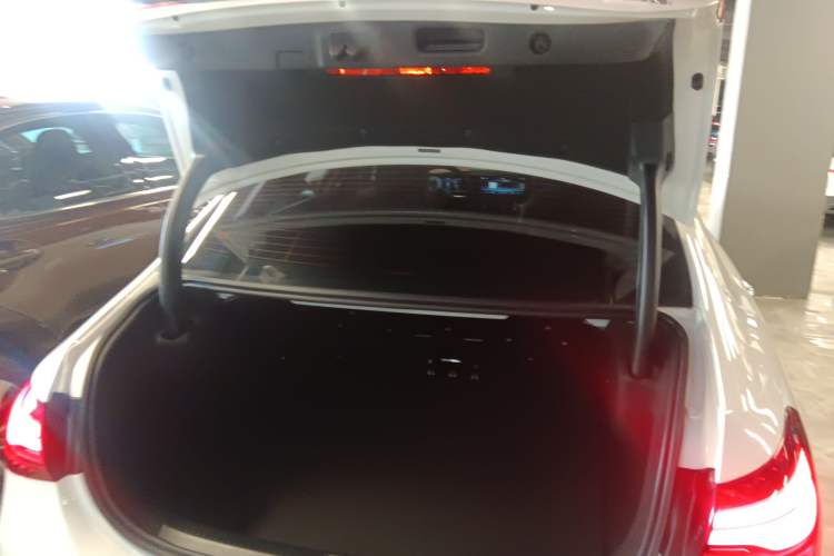 Used Mercedes-Benz A-Class 2024 Updated A 200 L Fashion Version
