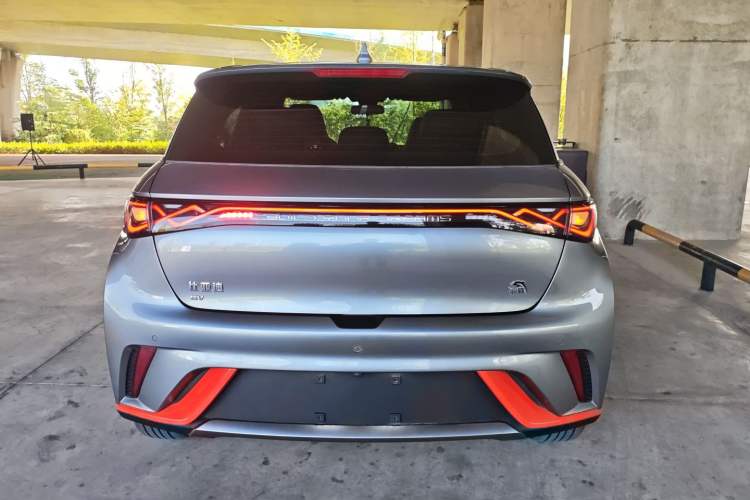 Used BYD Dolphin 2021 405 km Fashion Edition
