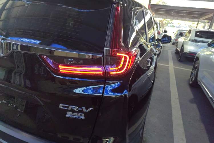 Used Honda CR-V 2021 240TURBO CVT 2WD Comfort Version