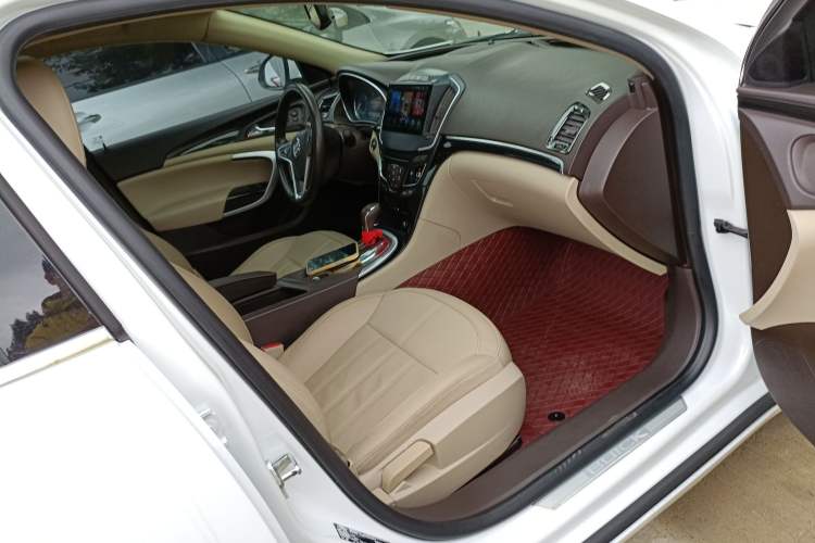 Used Buick Regal 2015 2.0L Elite Fashion Edition
