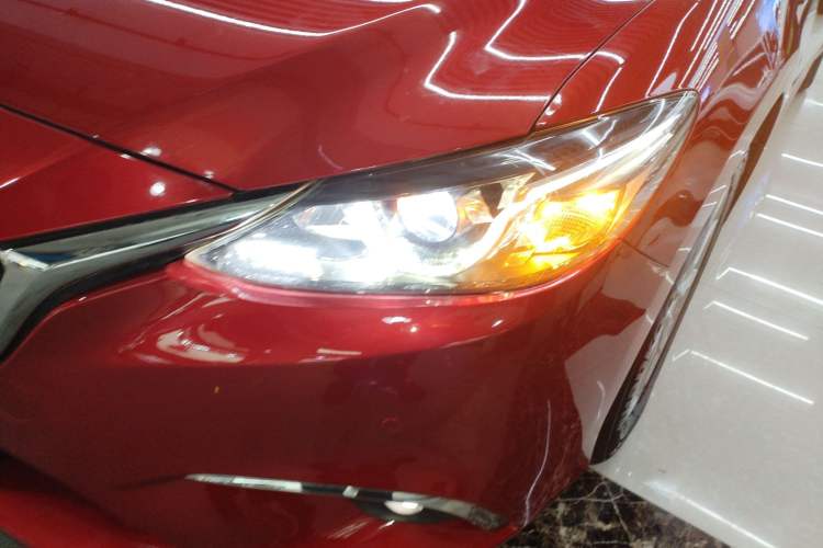 Used Mazda Atenza 2017 2.0L Blue Sky Luxury Edition
