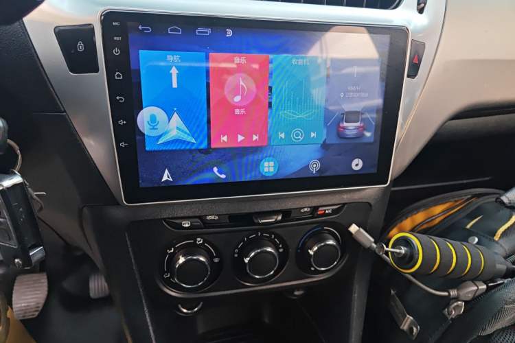 Used Peugeot 301 2016 1.6L Manual Happiness Edition
