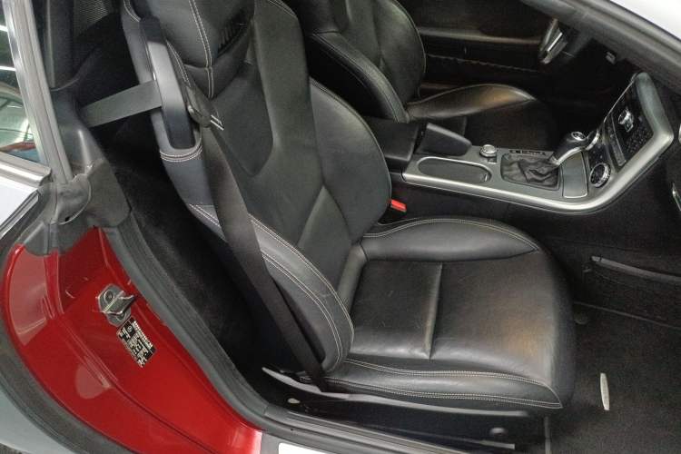 Used Mercedes-Benz SLK-Class 2011 SLK 200 Fashion Model
