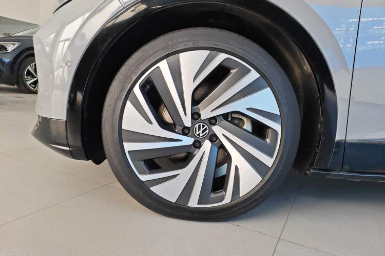 Used Volkswagen ID.4 CROZZ 2024 PRIME
