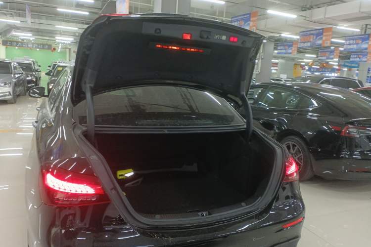 Used Mercedes-Benz E-Class 2023 Restyled E 300 L Sport Luxury Edition