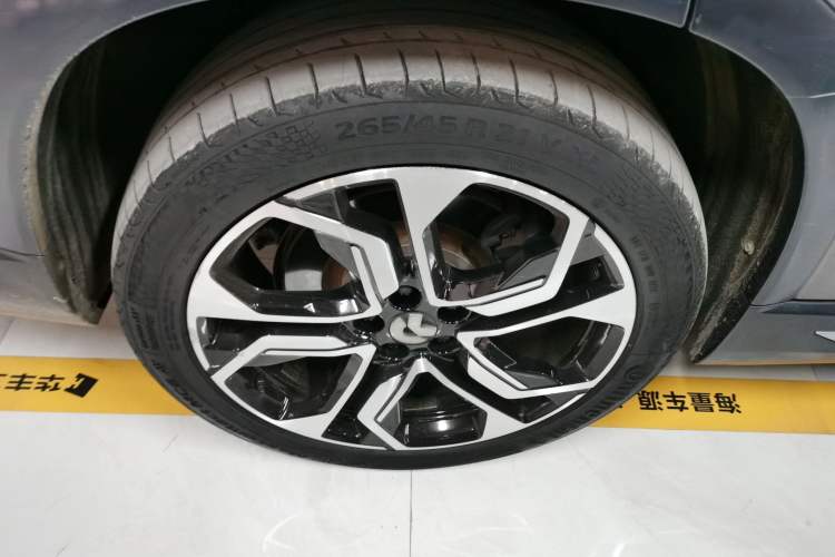 Used Nio ES8 2018 355 km Base Version 6-Seater Edition
