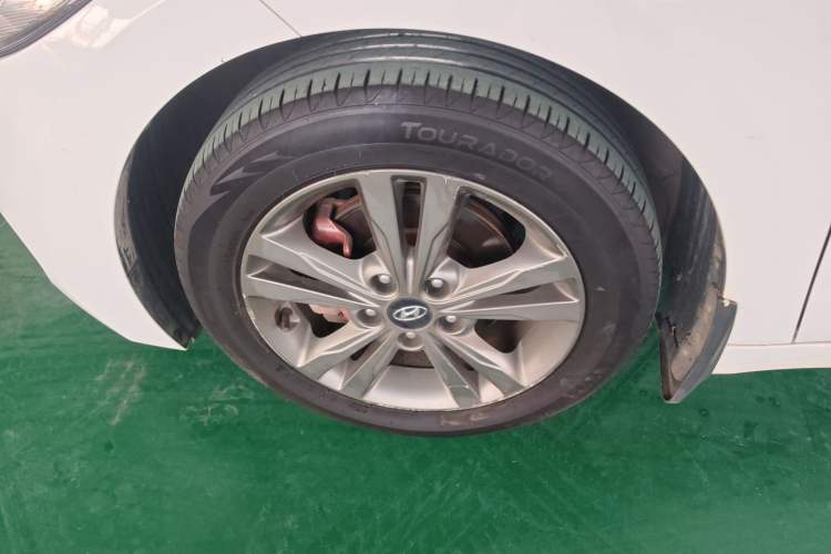 Used Hyundai Elantra 2016 1.4T Dual-Clutch Xuan Dong · Dynamic Version