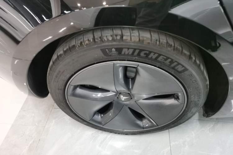 Used Tesla Model 3 2020 Revised Version Standard Range Rear-Wheel Drive – Upgraded Edition
