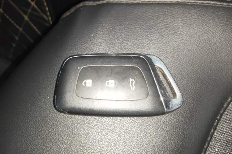 Used Baojun RC-5 2020 RC-5W 1.5T CVT Smart Luxury Edition