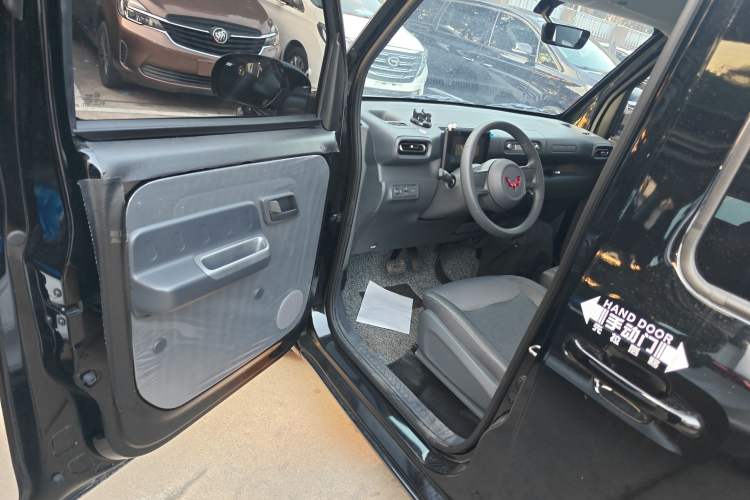 Used Wuling Zhiguang New Energy 2025 Comfort Model
