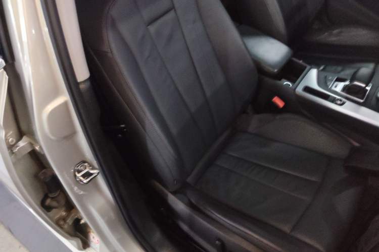 Used Audi A4L 2019 45 TFSI quattro Individual Sport Edition China V