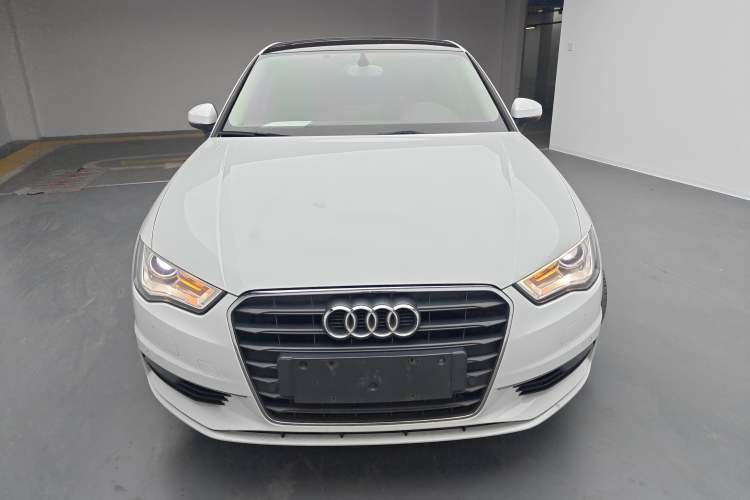 Used Audi A3 2014 Limousine 35 TFSI Automatic Comfort Model
