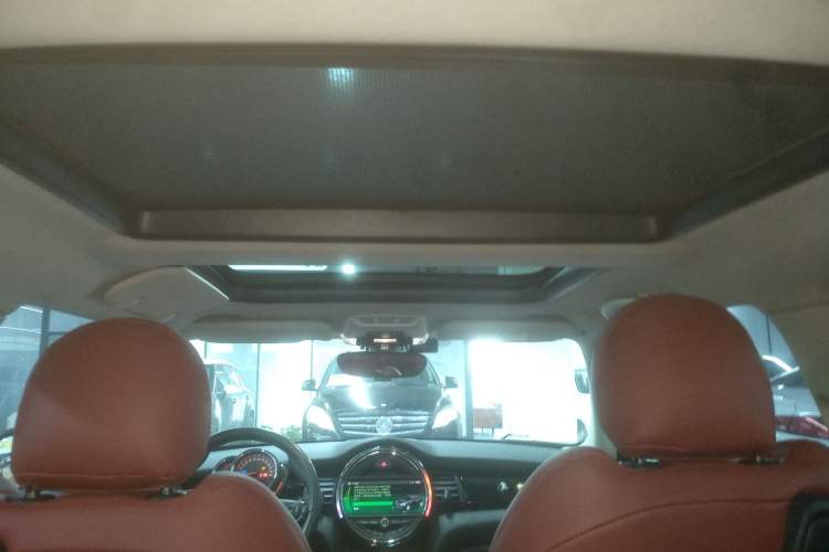 Used  MINI 2018 1.5T COOPER Classic Edition
