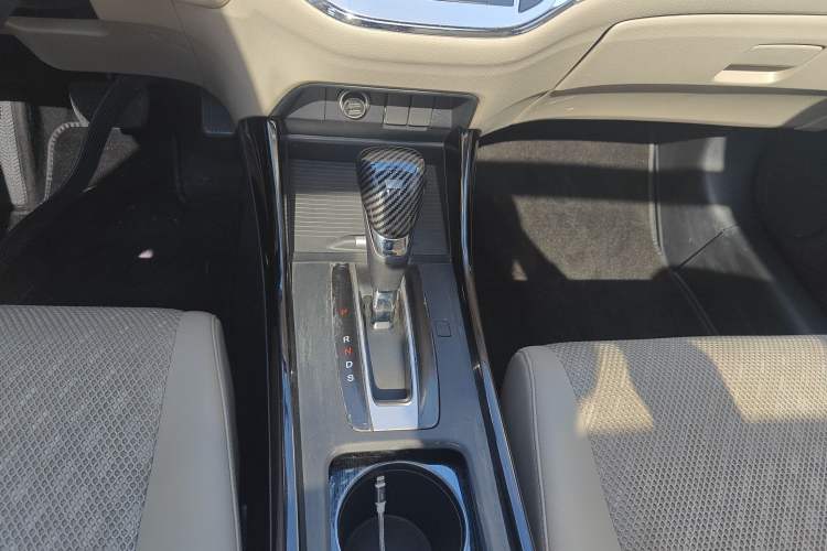 Used Honda Jade 2017 210TURBO CVT Fashion Edition 5-seater
