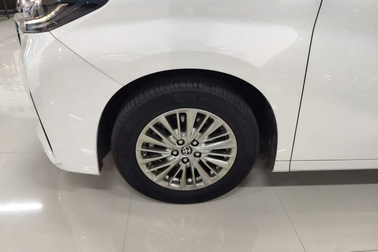 Used Toyota Alphard 2020 Dual-Engine 2.5L Prestige Edition
