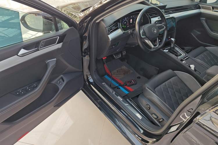 Used Volkswagen Magotan GTE Plug-in Hybrid 2022 GTE Luxury Model