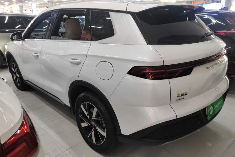 Used BYD Song Pro New Energy 2023 Champion Edition DM-i 71KM Navigation Model