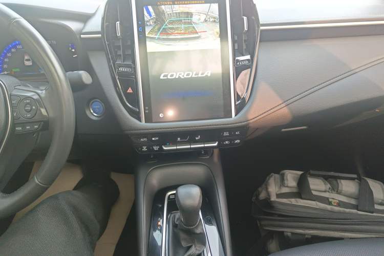 Used Toyota Corolla 2021 Dual-Motor 1.8L E-CVT Flagship Edition