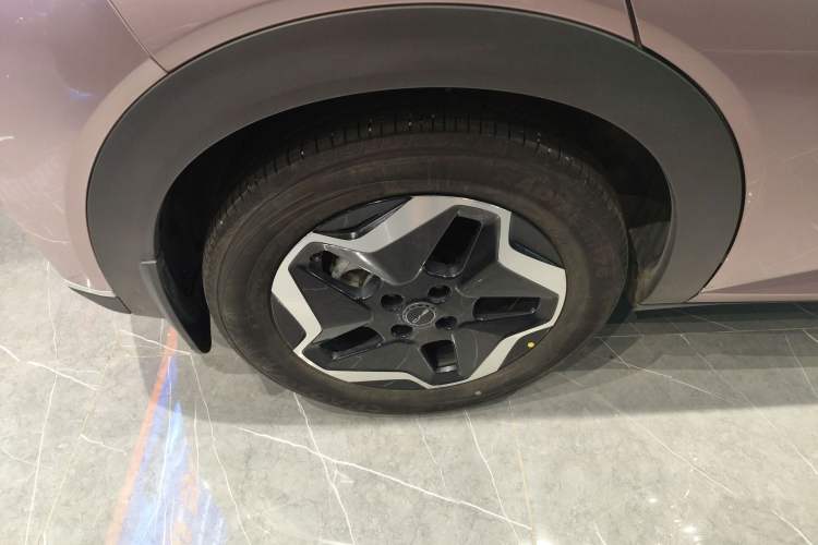 Used BYD Dolphin 2021 405 km Fashion Edition
