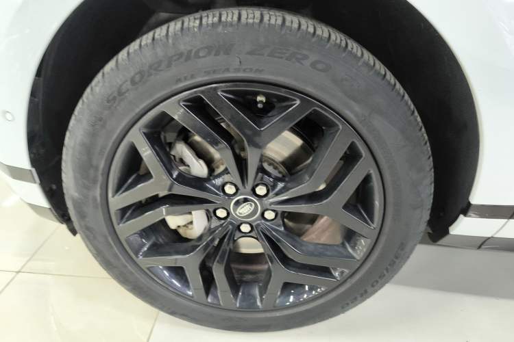 Used Land Rover Range Rover Evoque 2020 249 PS R-DYNAMIC SE Sport Technology Edition