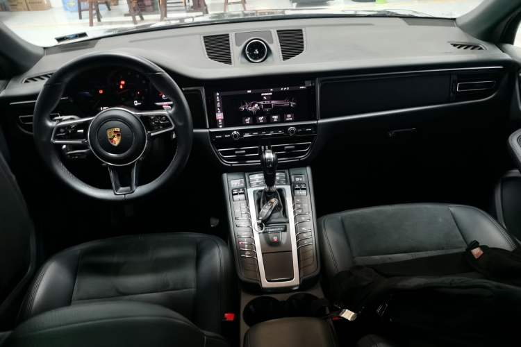 Used Porsche Macan 2020 Macan 2.0T
