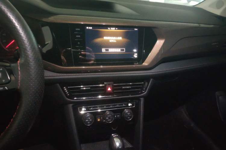 Used Volkswagen Tharu 2020 Facelift 330TSI Four-Wheel Drive Luxury PLUS Version China VI Standard
