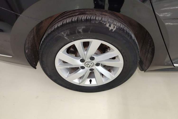 Used Volkswagen Passat 2021 280TSI Business Edition
