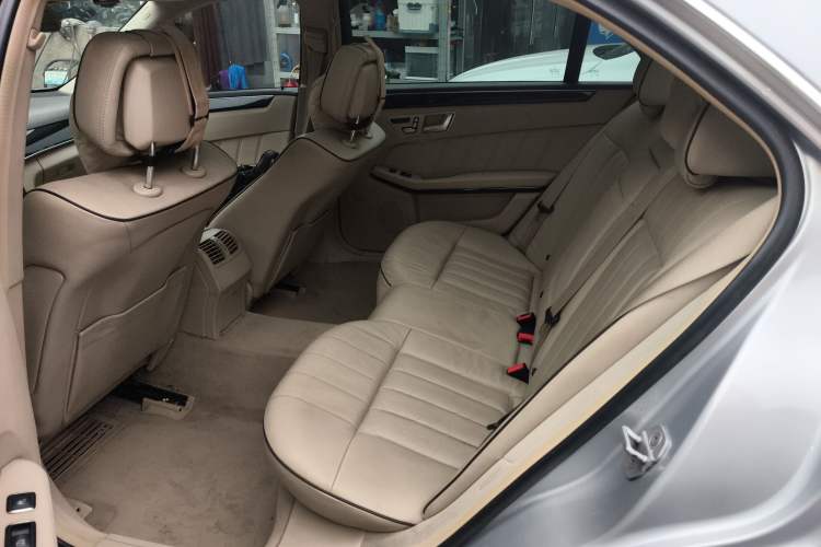 Used Mercedes-Benz E-Class 2015 E 260 L Sport Luxury Model