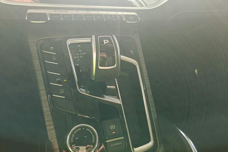 Used Geely Auto Emgrand X7 Sport 2020 1.8TD DCT Smart PRO