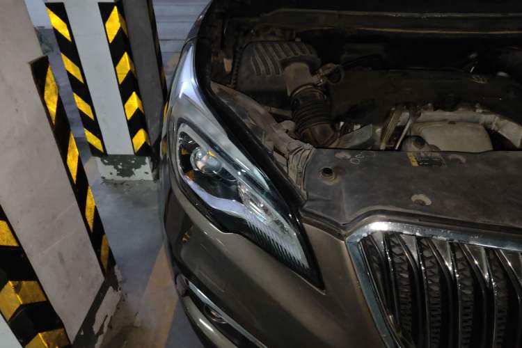 Used Buick Envision 2014 28T Four-Wheel Drive Luxury Model