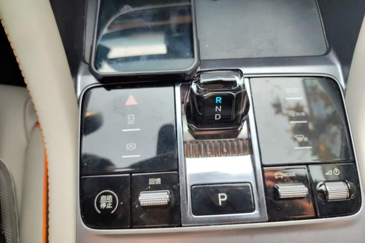 Used BYD Song PLUS New Energy 2024 Honor Edition EV 520km Luxury Model
