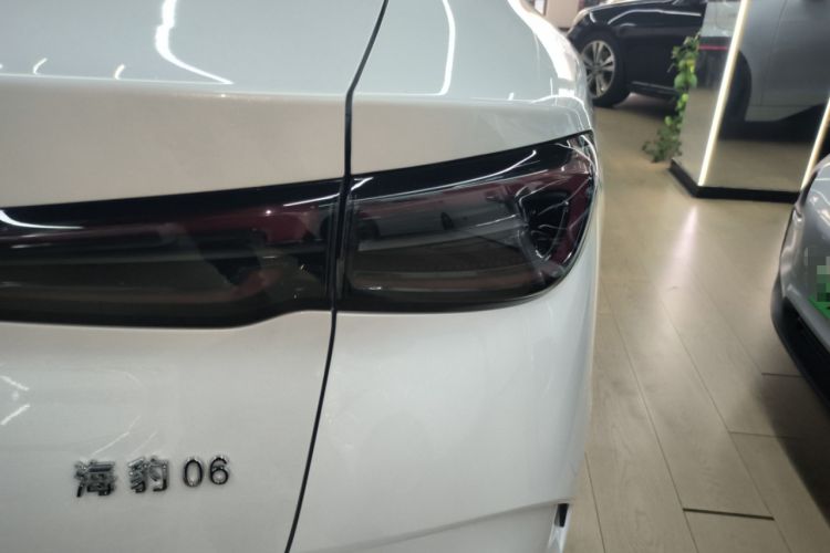 Used BYD Seal 06 New Energy 2024 DM-i 80KM Luxury Model
