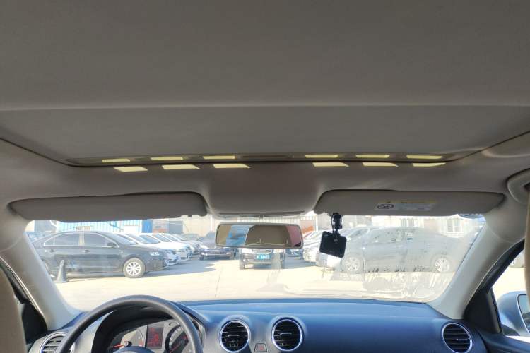 Used Volkswagen Jetta 2015 Zhihui Edition 1.4L Manual Comfort Model
