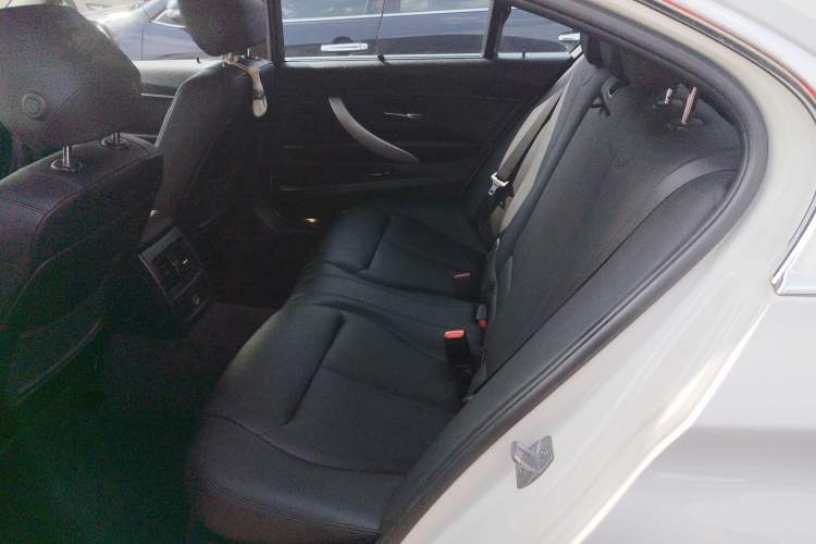 Used BMW 3 Series 2014 320Li Fashion Model
