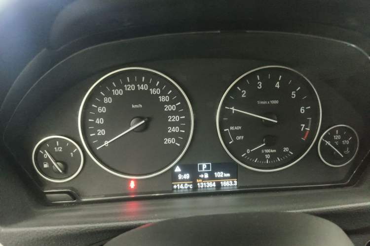 Used BMW 3 Series 2017 318i Fashion Model
