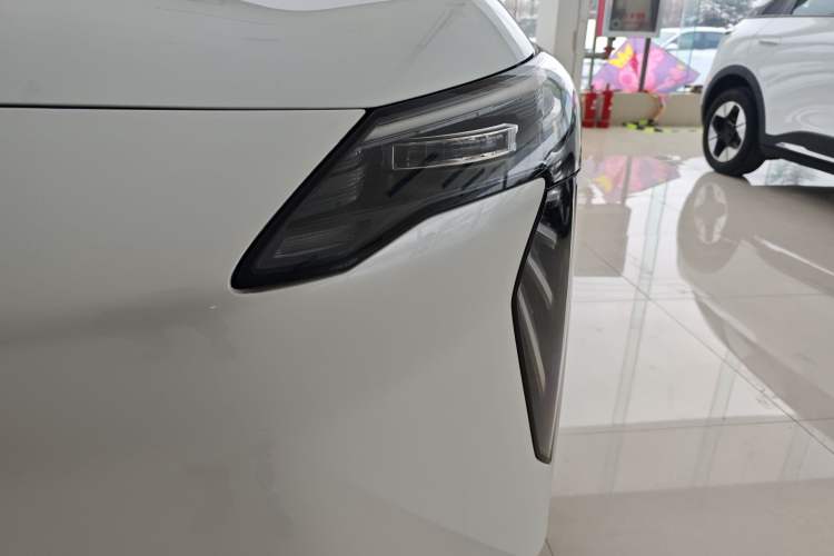 Used AION Y 2023 Plus 510 Smart Edition
