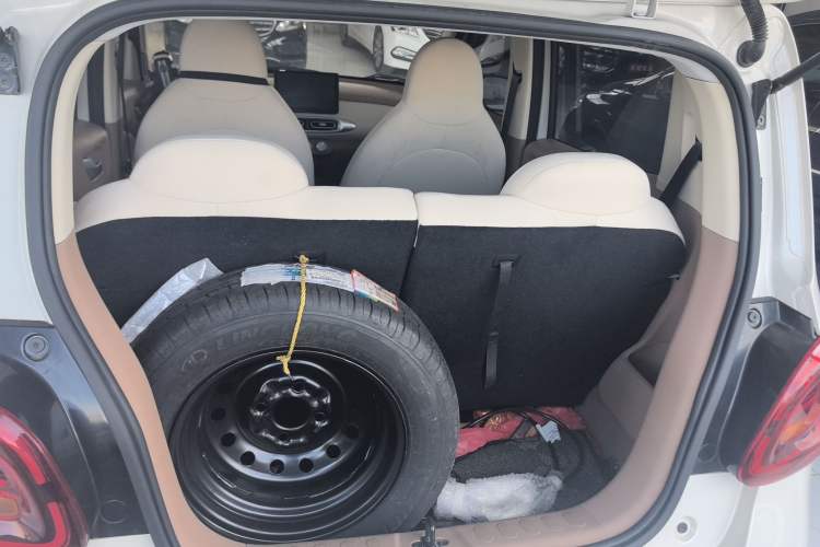 Used Wuling Hongguang MINIEV 2024 3rd Generation 215km Advanced Version