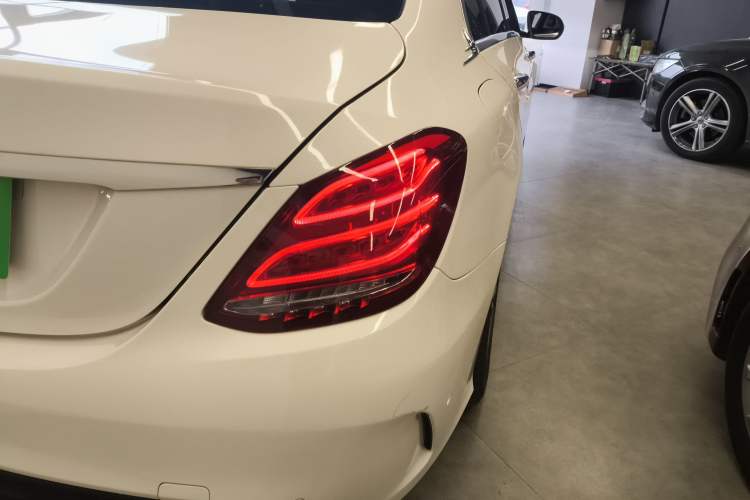 Used Mercedes-Benz C-Class 2015 Restyled C 180 L Sport Edition
