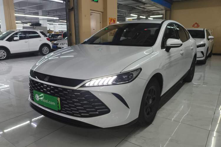 Used BYD Qin PLUS 2025 DM-i Smart Drive 55KM Leading Model
