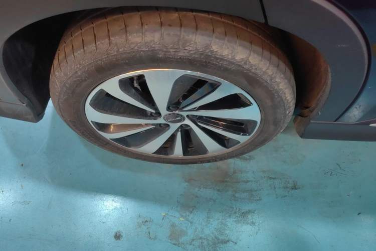 Used BYD Song PLUS New Energy 2024 HONOR Edition DM-i 110km Flagship Model
