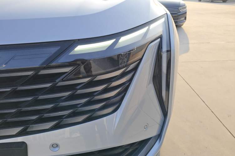 Used Geely Auto FX11 2023 1.5TD DCT Prestige Edition
