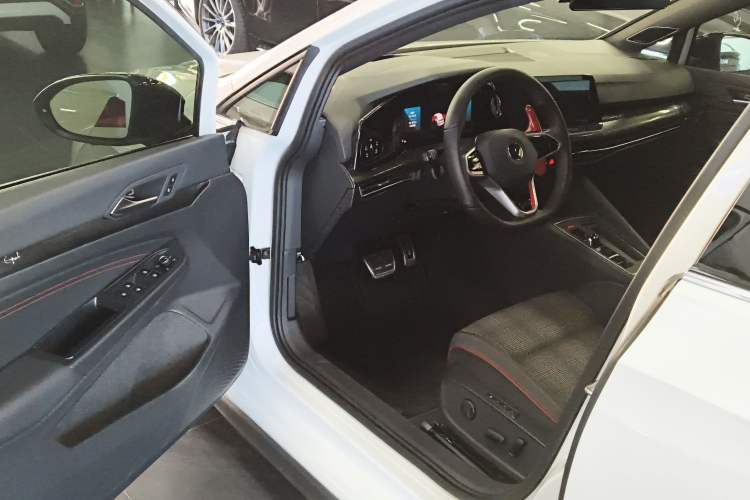 Used Volkswagen Golf GTI 2023 380TSI DSG GTI
