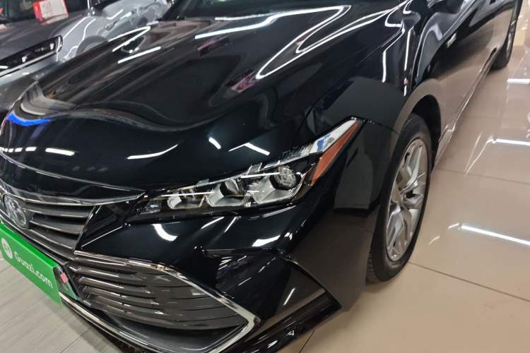 Used Toyota Avalon 2022 Dual-Engine 2.5L Luxury Edition