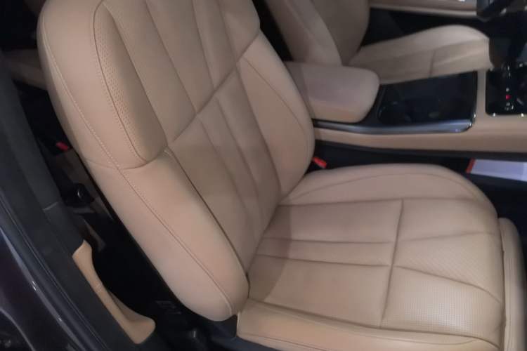 Used Nio ES8 2020 580 km Range Signature Edition Six-Seater Version
