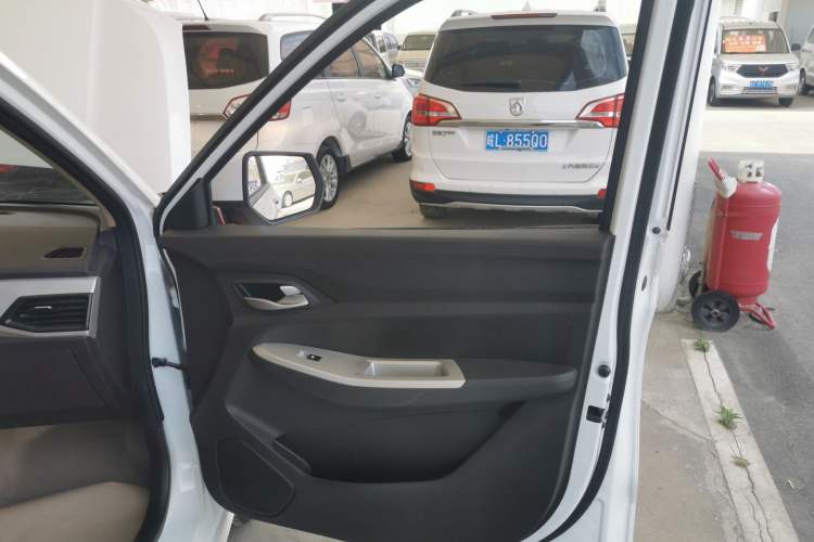 Used Wuling Hongguang 2021 1.5L Facelifted S Comfort Version with Electric Power Steering LAR
