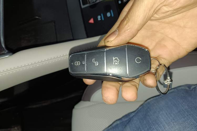 Used BYD Song PLUS New Energy 2025 DM-i Intelligent Driving 160KM Flagship Model
